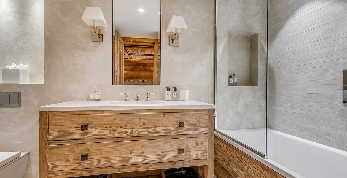Luxury Ski-in/Ski-out Rental Apartment in Méribel