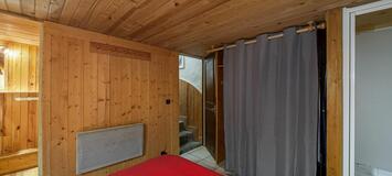 Chalet for rent with 200 sq.m and 6 bedrooms for 11 guests 