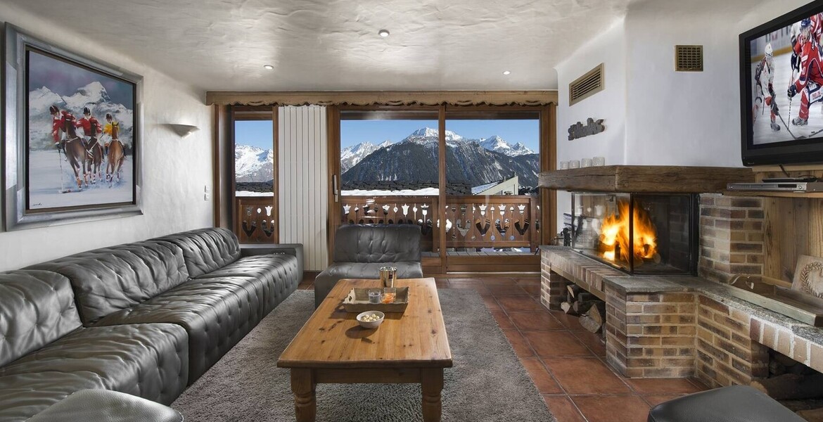 Luxury 5-Bedroom Ski Apartment in Heart of Courchevel 1850