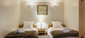 Luxury 5-Bedroom Ski Apartment in Heart of Courchevel 1850