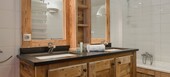 Luxury 5-Bedroom Ski Apartment in Heart of Courchevel 1850