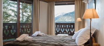 Luxury 5-Bedroom Ski Apartment in Heart of Courchevel 1850