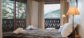 Luxury 5-Bedroom Ski Apartment in Heart of Courchevel 1850