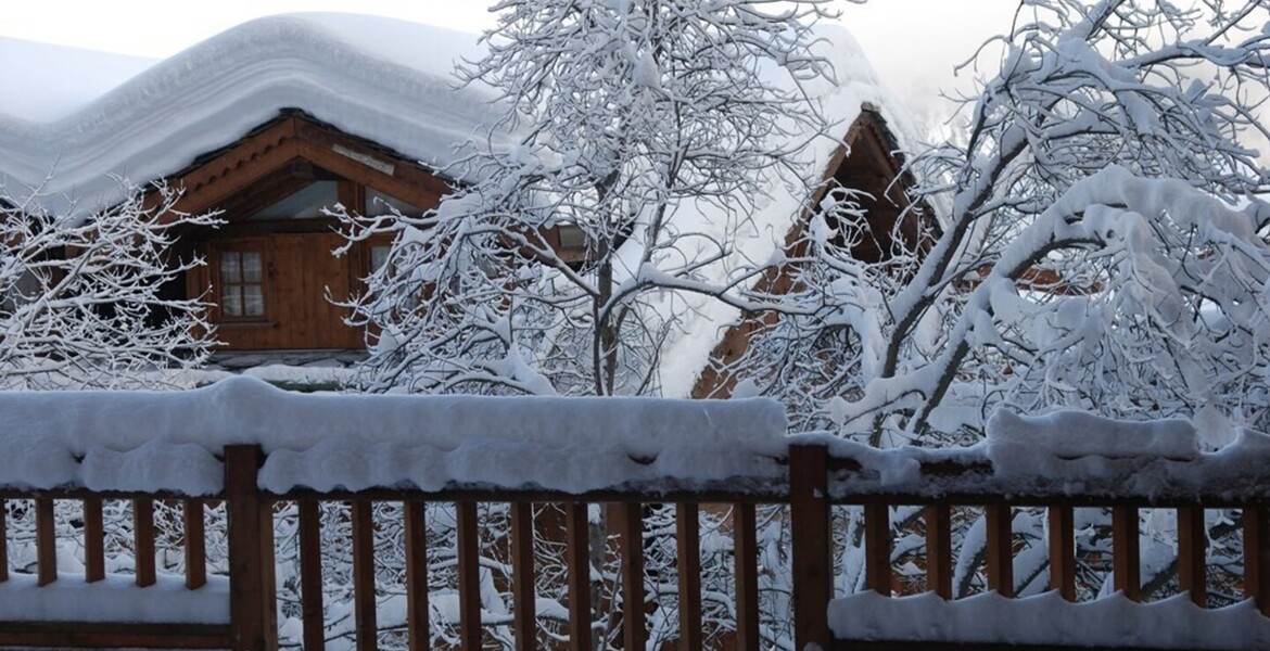 ¡Amplio y cálido apartamento en el corazón de Courchevel 