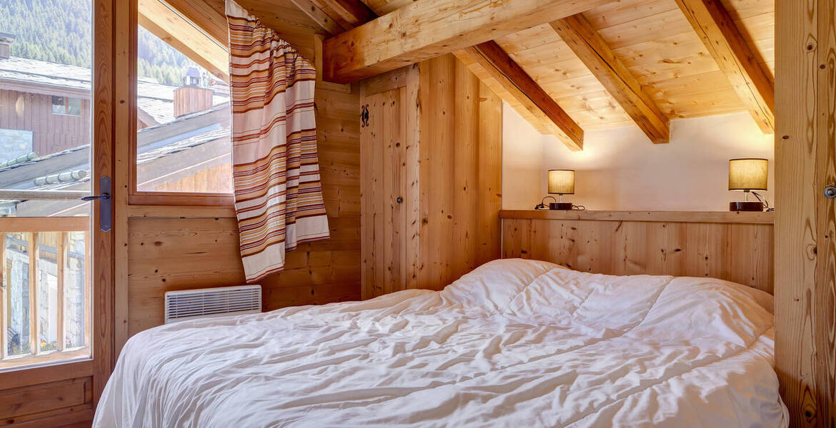 Beau chalet de 3 chambres de 80 m2 à louer à Courchevel 1300