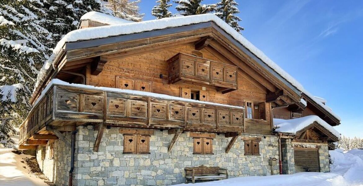 Chalet for rent in Plantret Courchevel 1850 with 230 sqm 