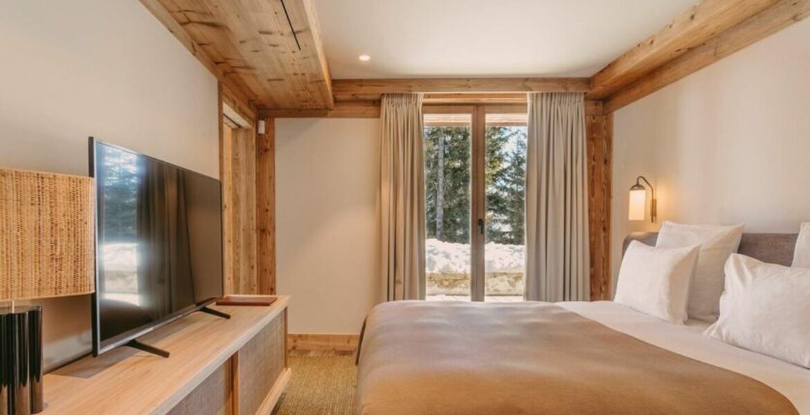 Chalet for rent in Bellecôte, Courchevel 1850 with 530 sqm