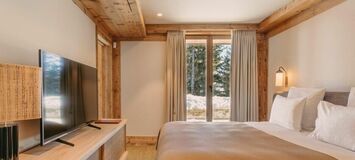 Chalet for rent in Bellecôte, Courchevel 1850 with 530 sqm