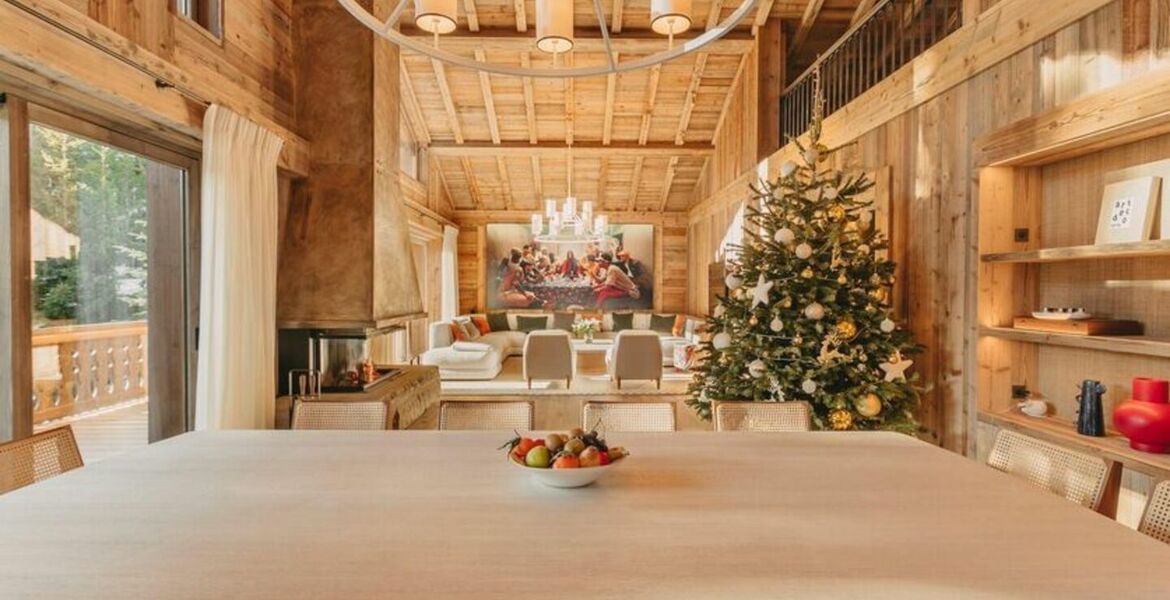 Chalet for rent in Bellecôte, Courchevel 1850 with 530 sqm