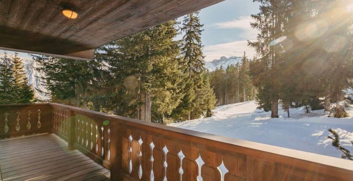 Chalet for rent in Bellecôte, Courchevel 1850 with 530 sqm