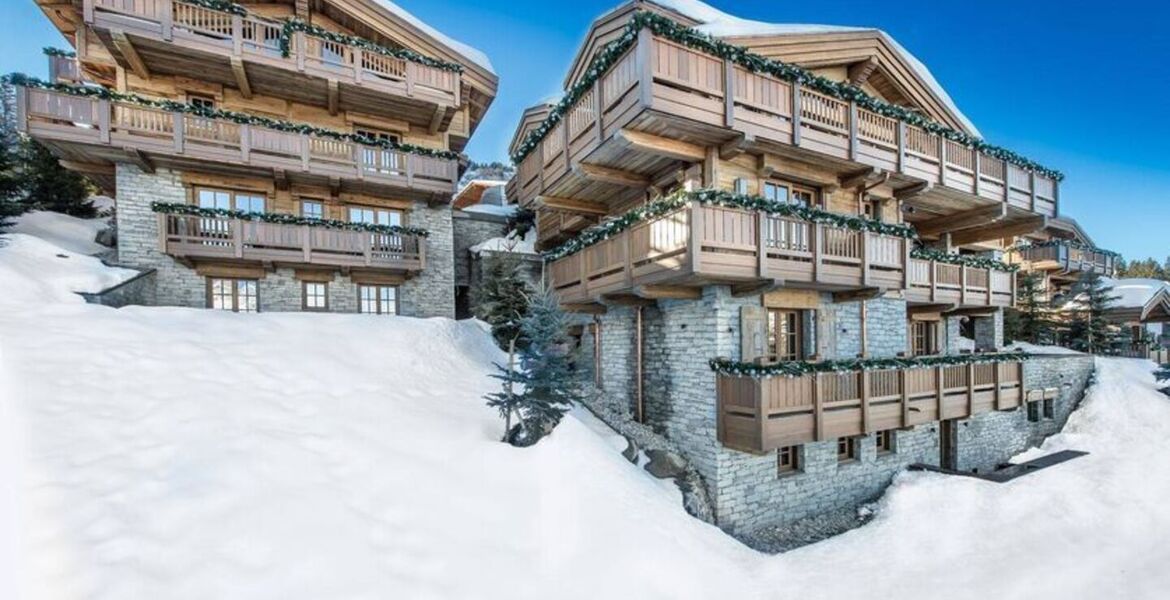 Chalet for rent in Plantret, Courchevel with 890 sqm 