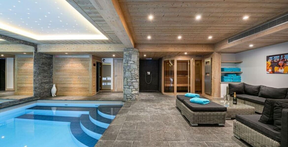 Un superbe chalet situé à quelques pas du Courchevel le Praz