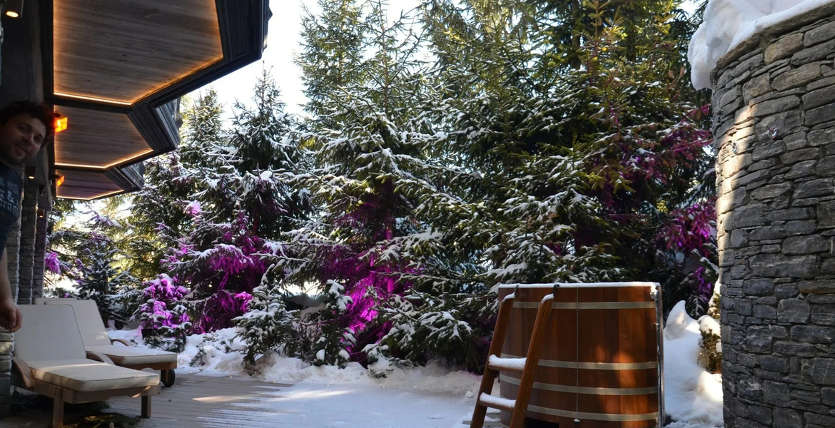 Chalet for rent in Plantret, Courchevel 1850 with 420 sqm 