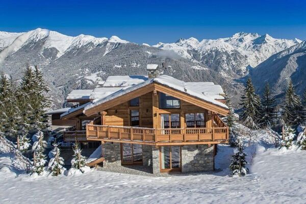 Chalet à louer à Courchevel 1550 Village avec 200 m²