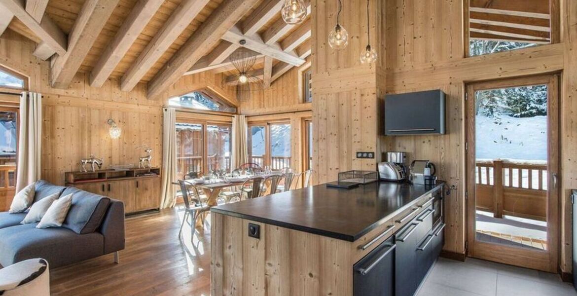 Chalet à louer à Courchevel 1550 Village avec 200 m²