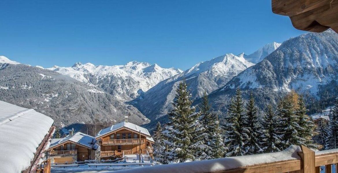 Chalet for rent in Courchevel 1550 Village with 200 sqm