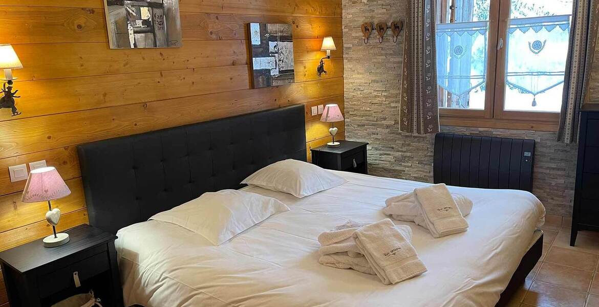 Beautiful apartment in a chalet in Courchevel 1650 for rent 