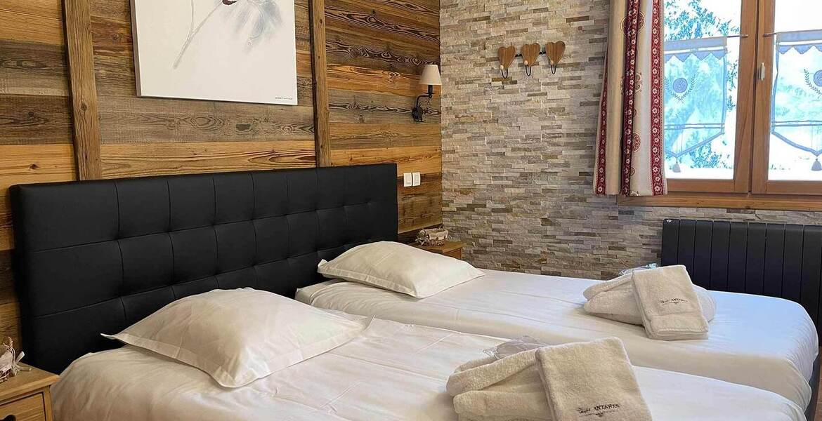 Beautiful apartment in a chalet in Courchevel 1650 for rent 
