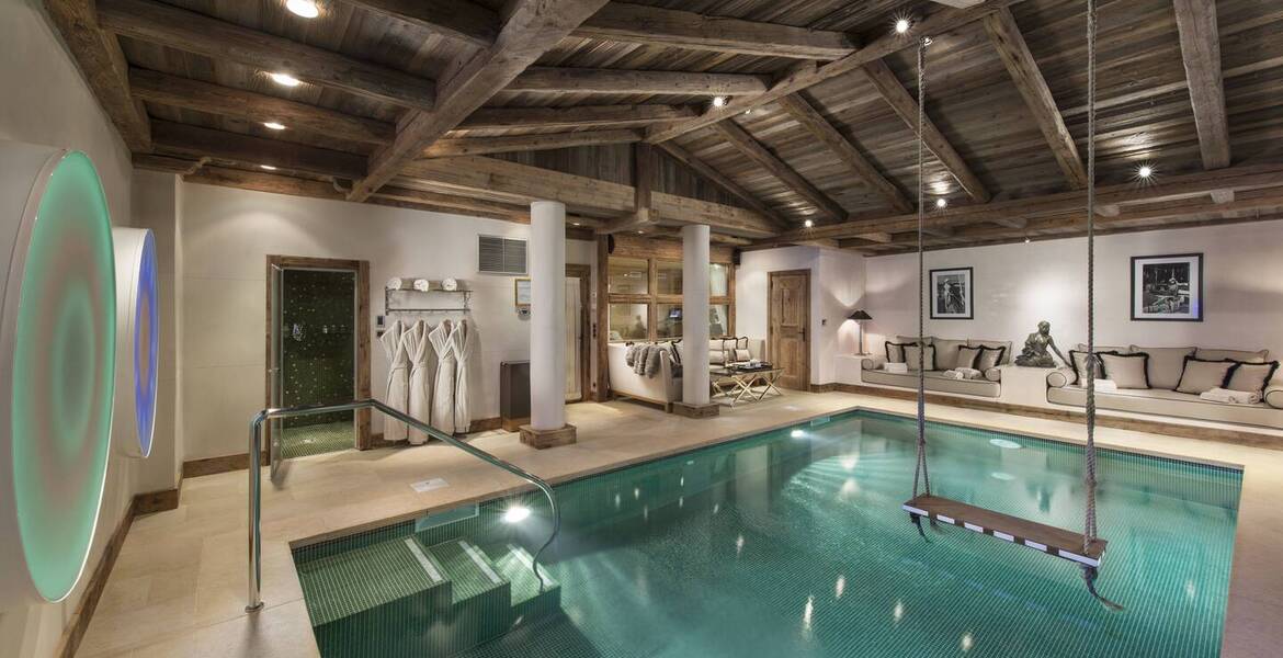 Iconic chalet for rent in Courchevel 1850 Cospillot with 709