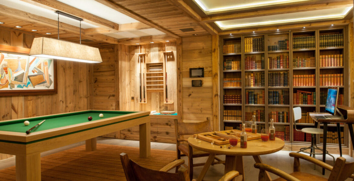 Chalet à louer à Plantret, Courchevel 1850 avec 787 m² 