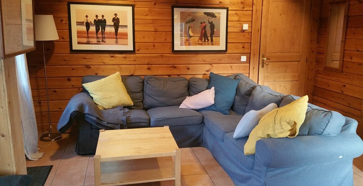 Stunning chalet for rent about 250 meters from the slopes