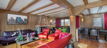 This charming fully equipped chalet is close to Meribel 