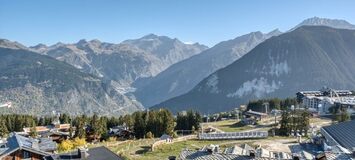 Luxury Ski-in/Ski-out Penthouse Chalet in Courchevel 1850