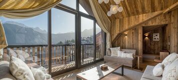 Luxury Ski-in/Ski-out Penthouse Chalet in Courchevel 1850