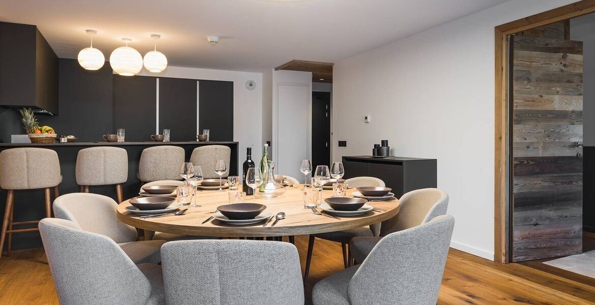 Muy bonito apartamento dúplex de estilo contemporáneo