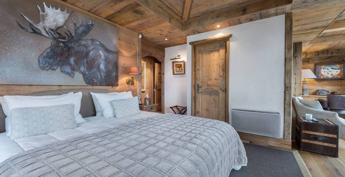 This is an exceptional chalet of 400 sq.m for rent