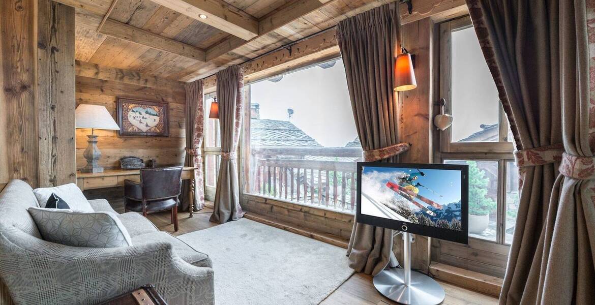 This is an exceptional chalet of 400 sq.m for rent