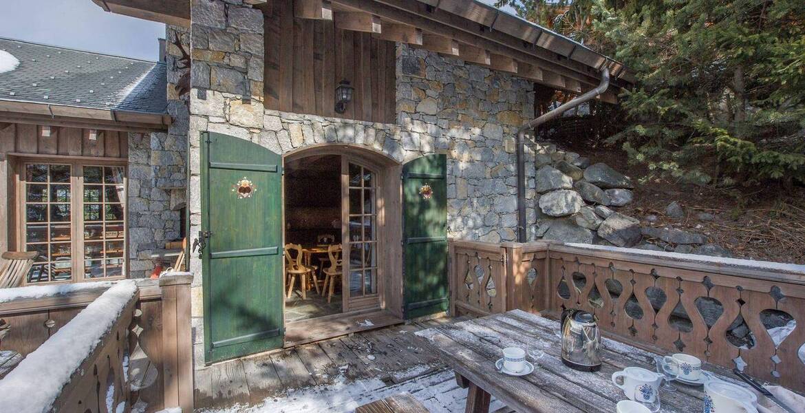 Chalet à louer à Meribel de 300 m² et 7 chambres à coucher