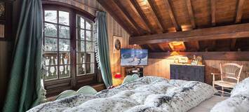 Chalet for rent in Meribel with 300 sqm and 7 bedrooms