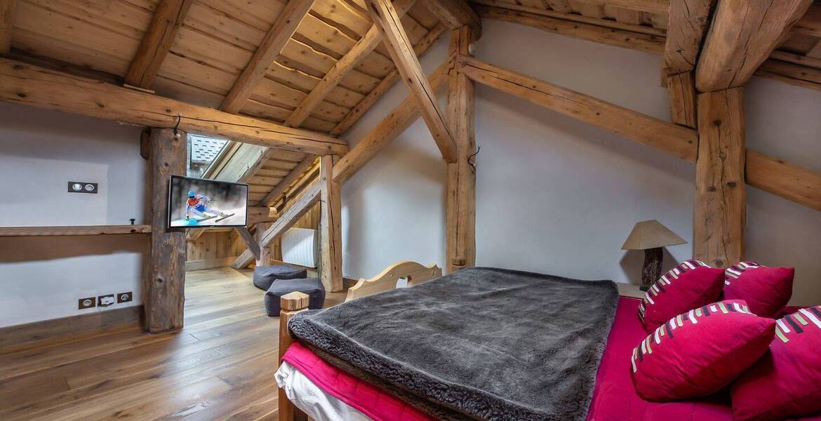 Chalet for rent in Meribel with 236 sqm and 5 bedrooms