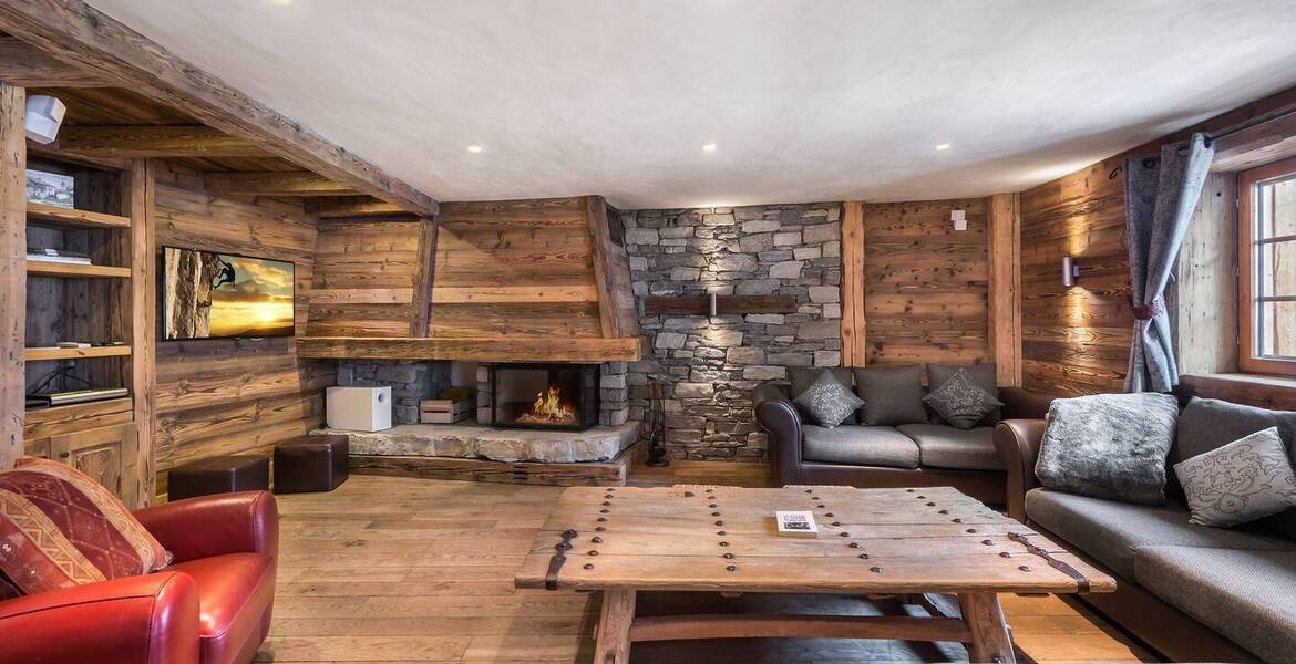 Chalet for rent in Meribel with 236 sqm and 5 bedrooms