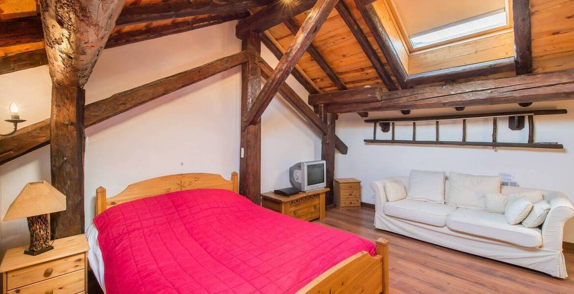 Chalet à louer à Meribel avec 236 m² et 5 chambres à coucher