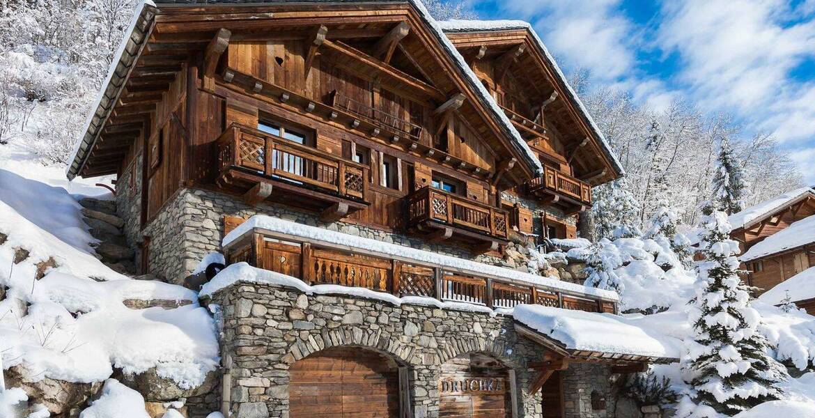 Chalet à louer à Meribel Village de 450 m2 et 5 chambres 