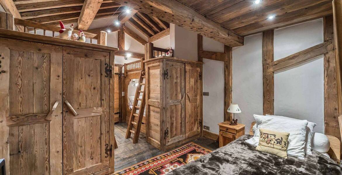 Chalet à louer à Meribel Village de 450 m2 et 5 chambres 