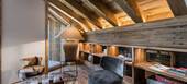 Chalet in Meribel Village with 222 sqm and 5 bedrooms 