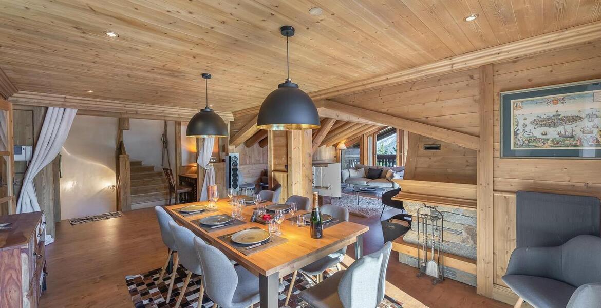 Chalet à louer à Cospillot, Courchevel 1850 avec 240 m² et 5