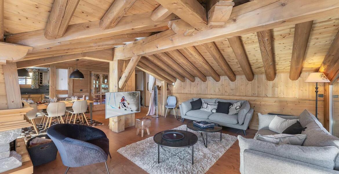 Chalet à louer à Cospillot, Courchevel 1850 avec 240 m² et 5