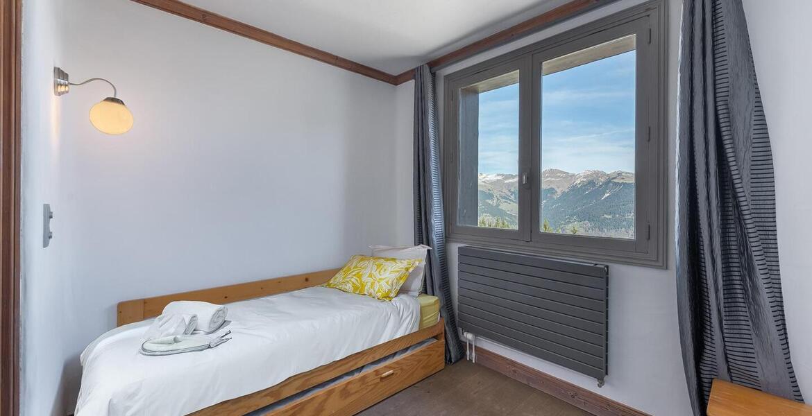 Apartment for rent in Courchevel 1850 with 54 sqm and 2 bedr