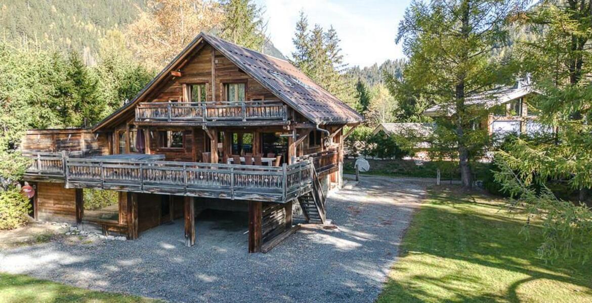 Location d'un chalet de 220m2 avec 6 chambres pour 12 person