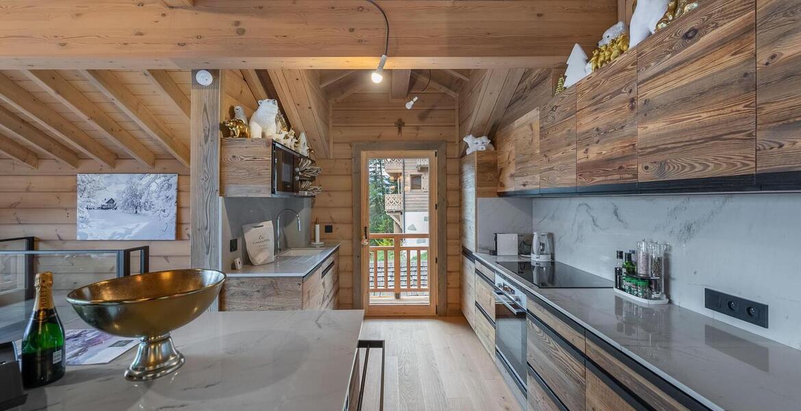 Chalet à louer à La Tania, Courchevel avec 5 chambres