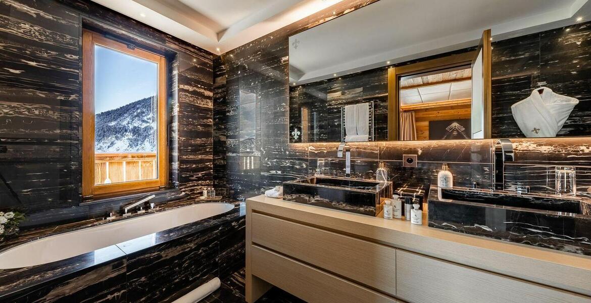 Chalet for rent in Courchevel 1650 Moriond with 230 sqm 