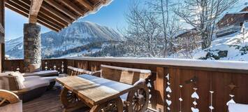 Chalet for rent in Courchevel 1550 Village with 320 sqm 