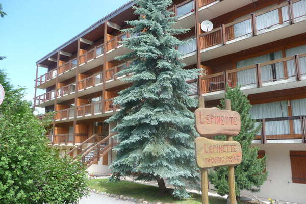 COURCHEVEL 1350 - LE PRAZ ONE BEDROOM APARTMENT WITH MEZZANI