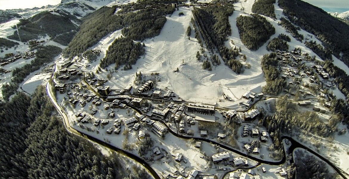 Splendide Chalet à Courchevel 1550 Village avec 4 niveaux