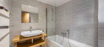 For rental chalet in Méribel with 195 sqm and 5 bedrooms