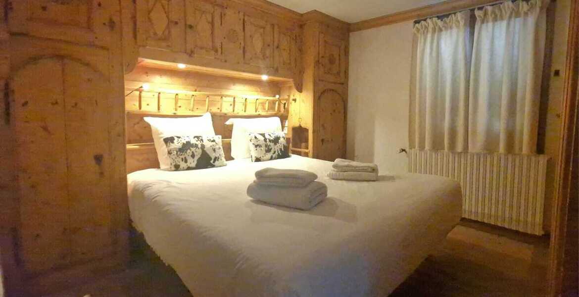 Este Chalet de 200m2 en Plantret, Courchevel 1850 se alquila